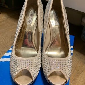 Jennifer Lopez size 10 sparkle heels